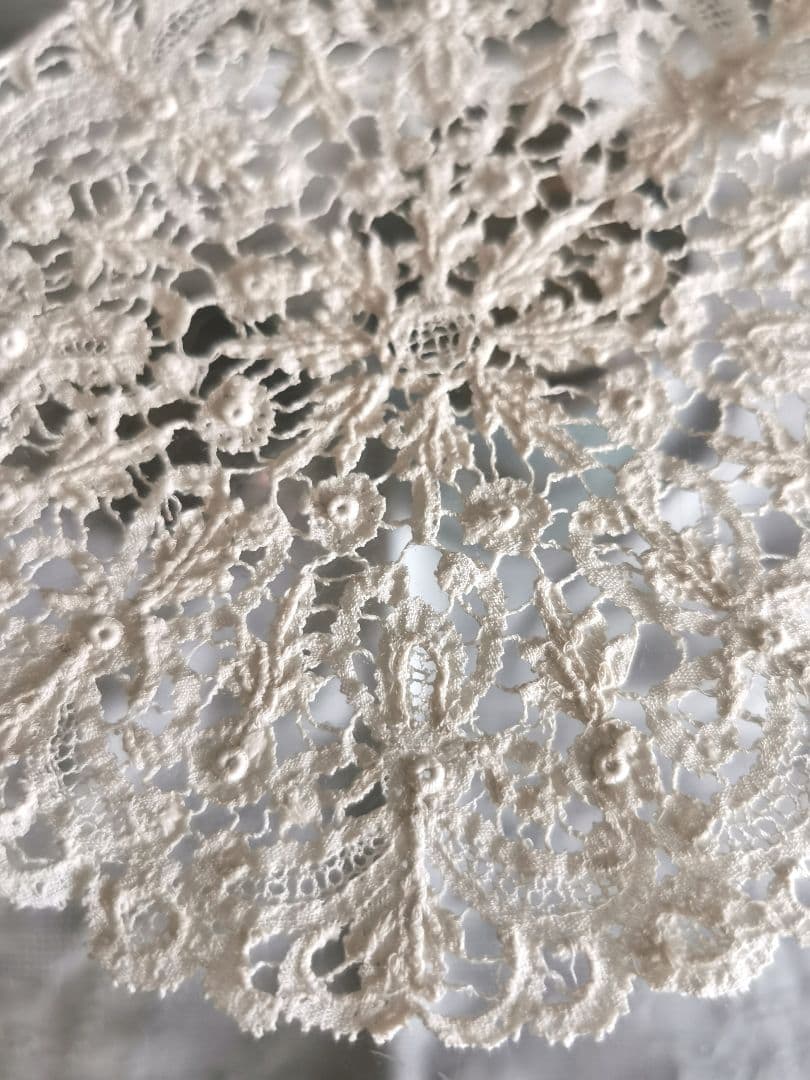 アンティークロザラインレース ロザリンペルレ＆スノーフレーク 雪花結晶ドイリー