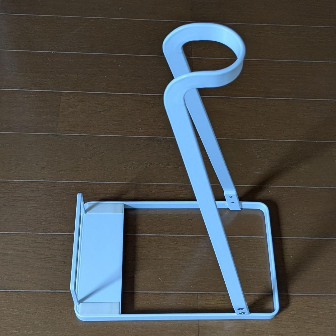 マキタ コードレス掃除機　CL107FD　サイクロンアタッチメント　スタンド付属