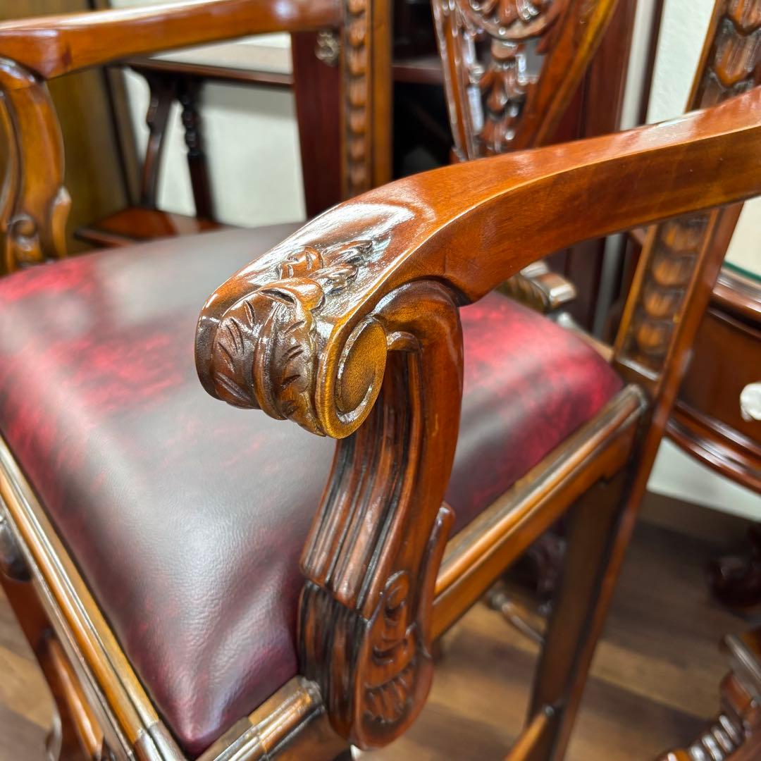 マホガニーアンティーク調 木製彫刻入り 巨大バーチェア 撮影用椅子 アームチェア