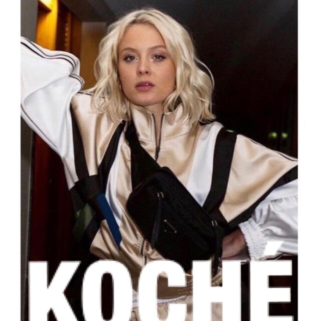 か*ゃ様 KOCHÉ STRIPED PANELED SATIN TRACK J