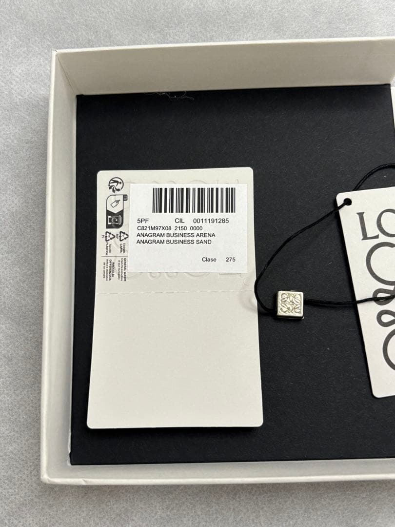 新品　未使用　ロエベ　LOEWE 名刺ケース　カードケース　正規品　箱付き