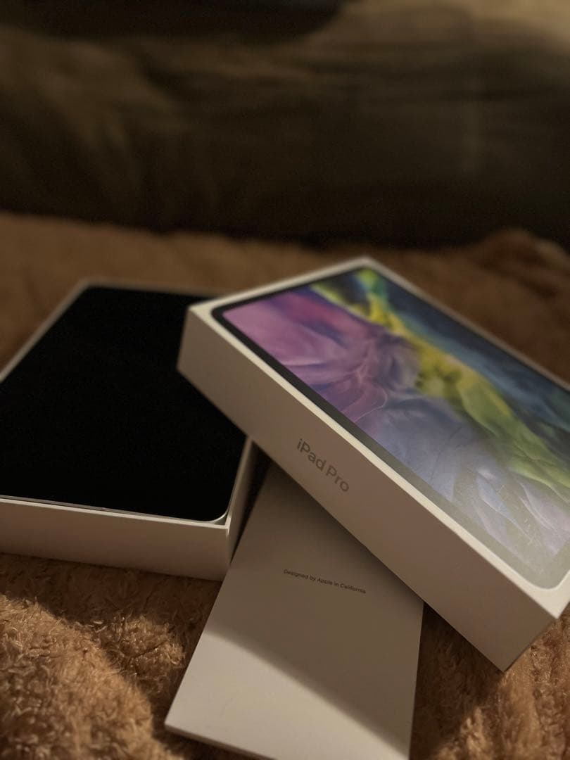 iPad Pro 11インチ 第2世代 128GB シルバー MY2W2J／A