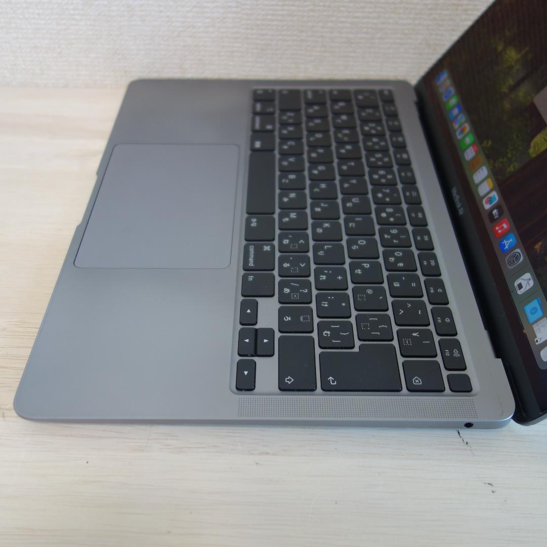 256）MacBook Air 2020 13インチ　/1TB/16GB/i5