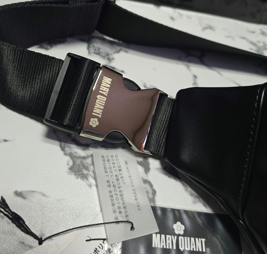 あんずあめ　MARYQUANT エポビジューデイジーポイントボディバッグ