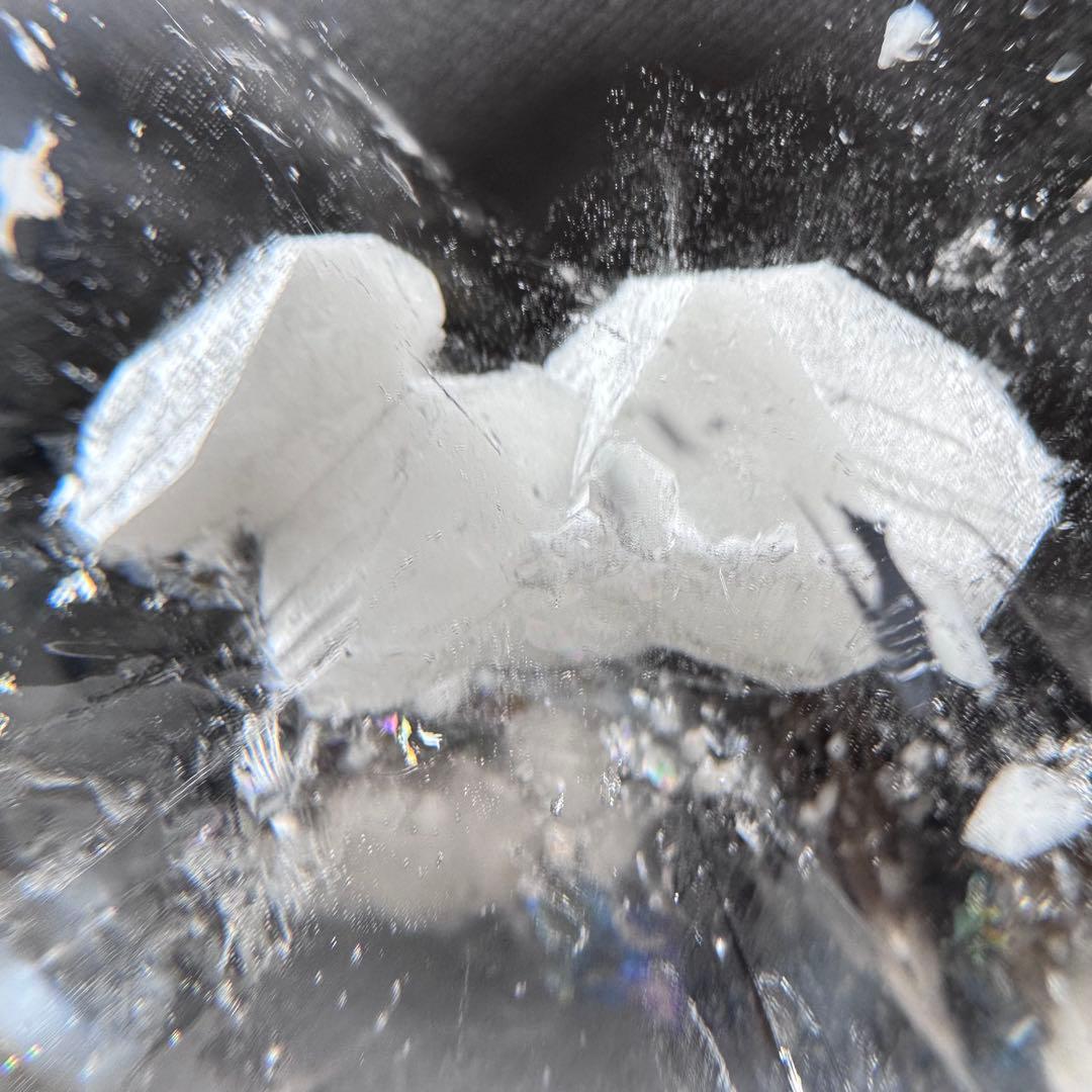 M-40カルサイトイン 淡色スモーキークォーツ 丸玉 スフィア 天然石 景観系