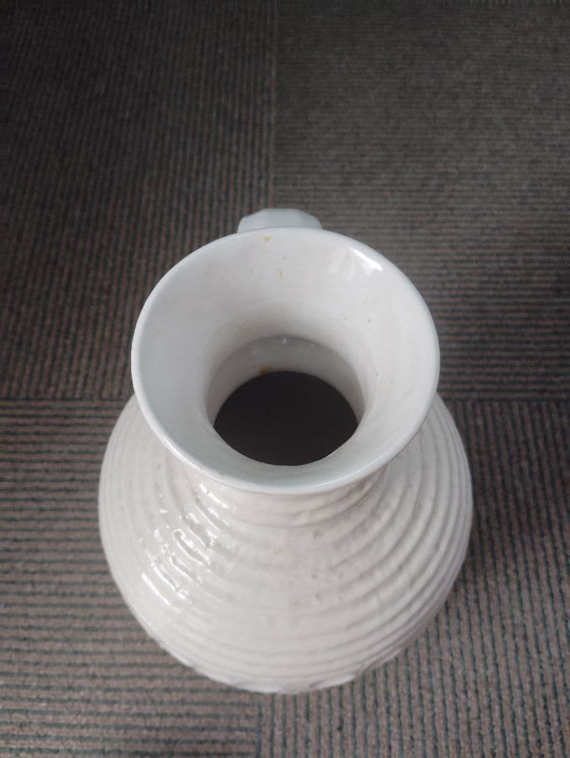 西ドイツ製　アンティークの陶器製の花瓶　一輪挿し　フラワーベース　ビンテージ