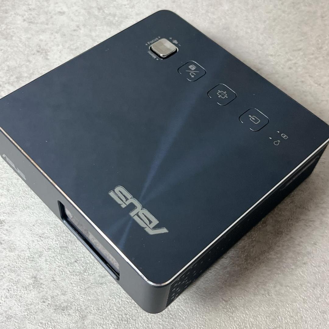ASUS ZenBeam LED ポータブル プロジェクター S2 リモコン