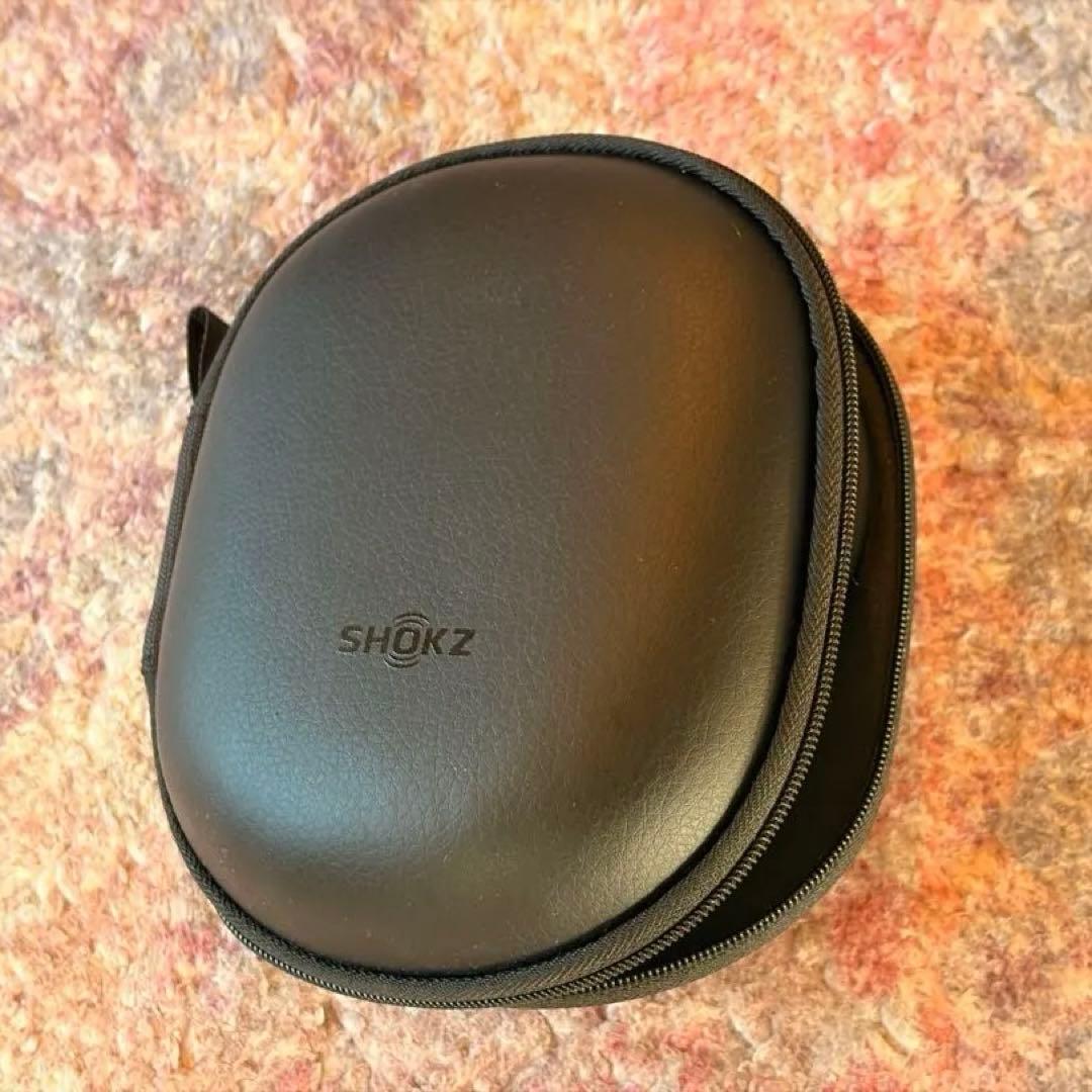 shokz骨伝導イヤホン ハードケース付き