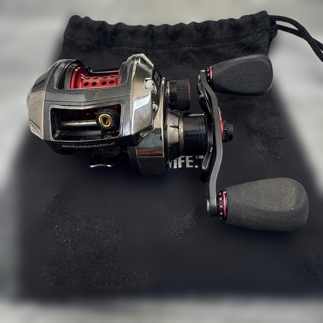 【最終値下げ】アブガルシア Revo ELITE IB-L (左)