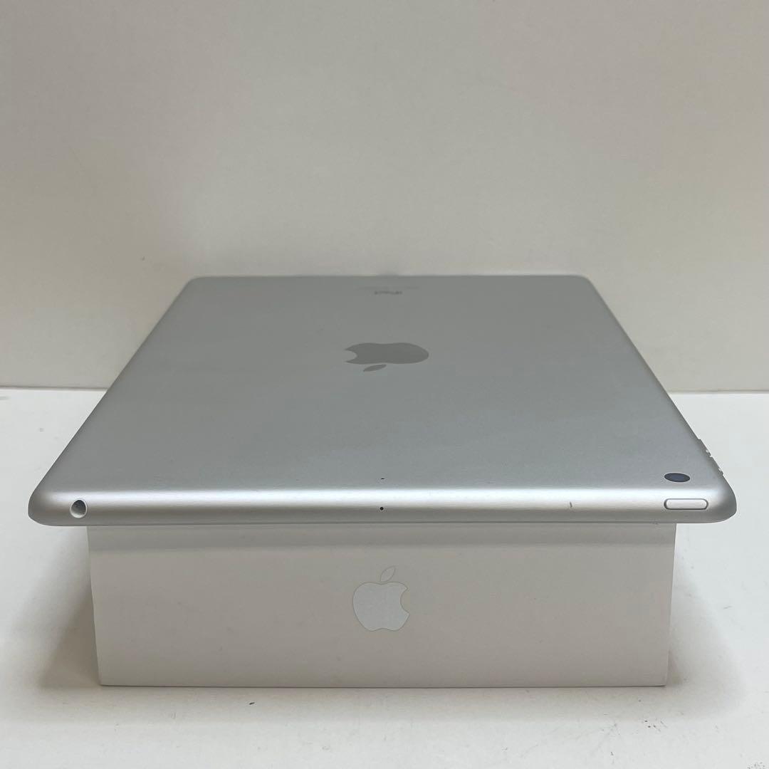 iPad 第7世代 32GB Wi-Fi A2197 バッテリー100%