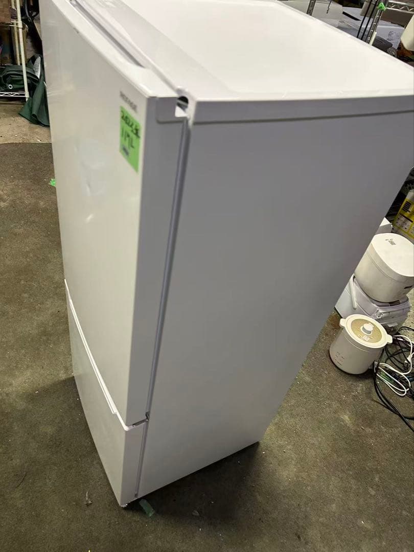23年　ホワイト 2ドア冷蔵庫　1013