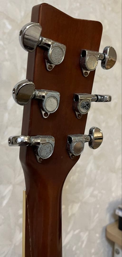 YAMAHA FS-325アコースティックギター　中古、ケース、ギター立て、カポ