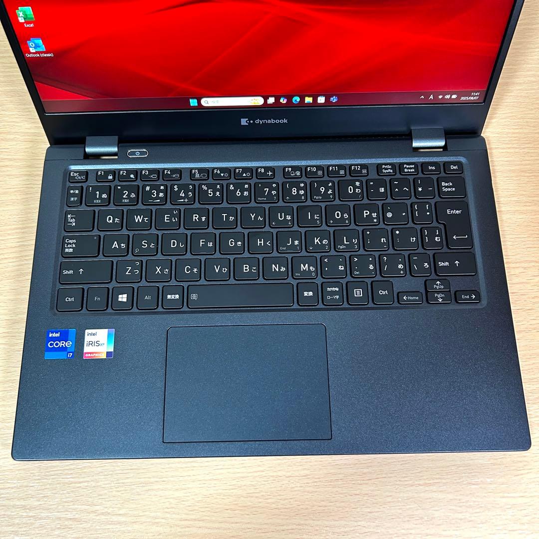 美品 東芝 TOSHIBA dynabook G83/HS i7 16GB