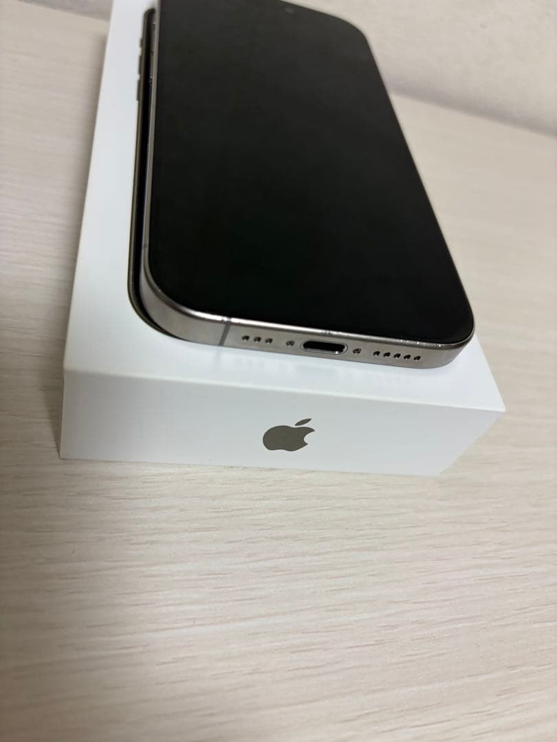 【本日限定】iPhone 15 Pro 128GB SIMフリー