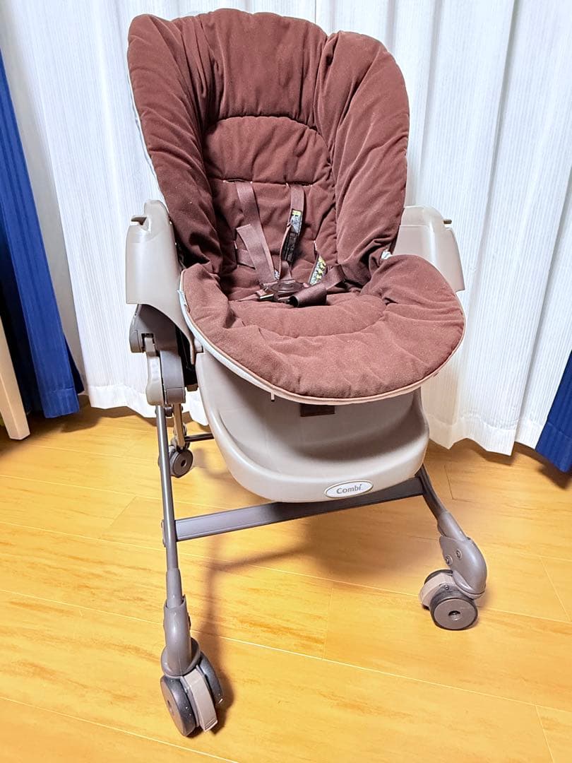 【美品】 combi コンビ ネムリラ AT オートスウィング ハイローチェ