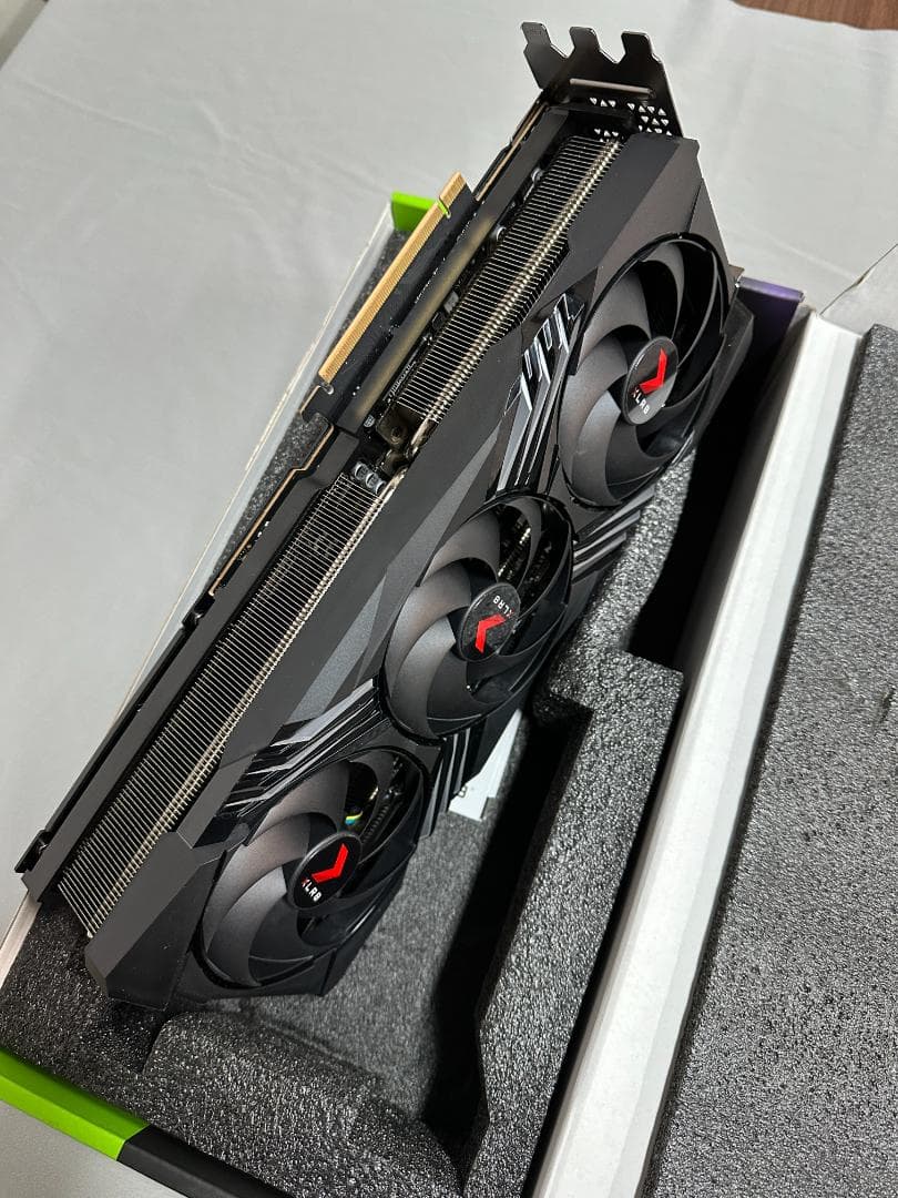 PNY RTX 4090 VERTO正常に動作しなくなりました！