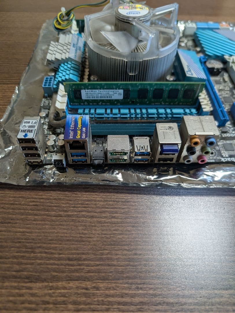 7月31日までの出品 GTX 590 Core i7 3820 LGA2011