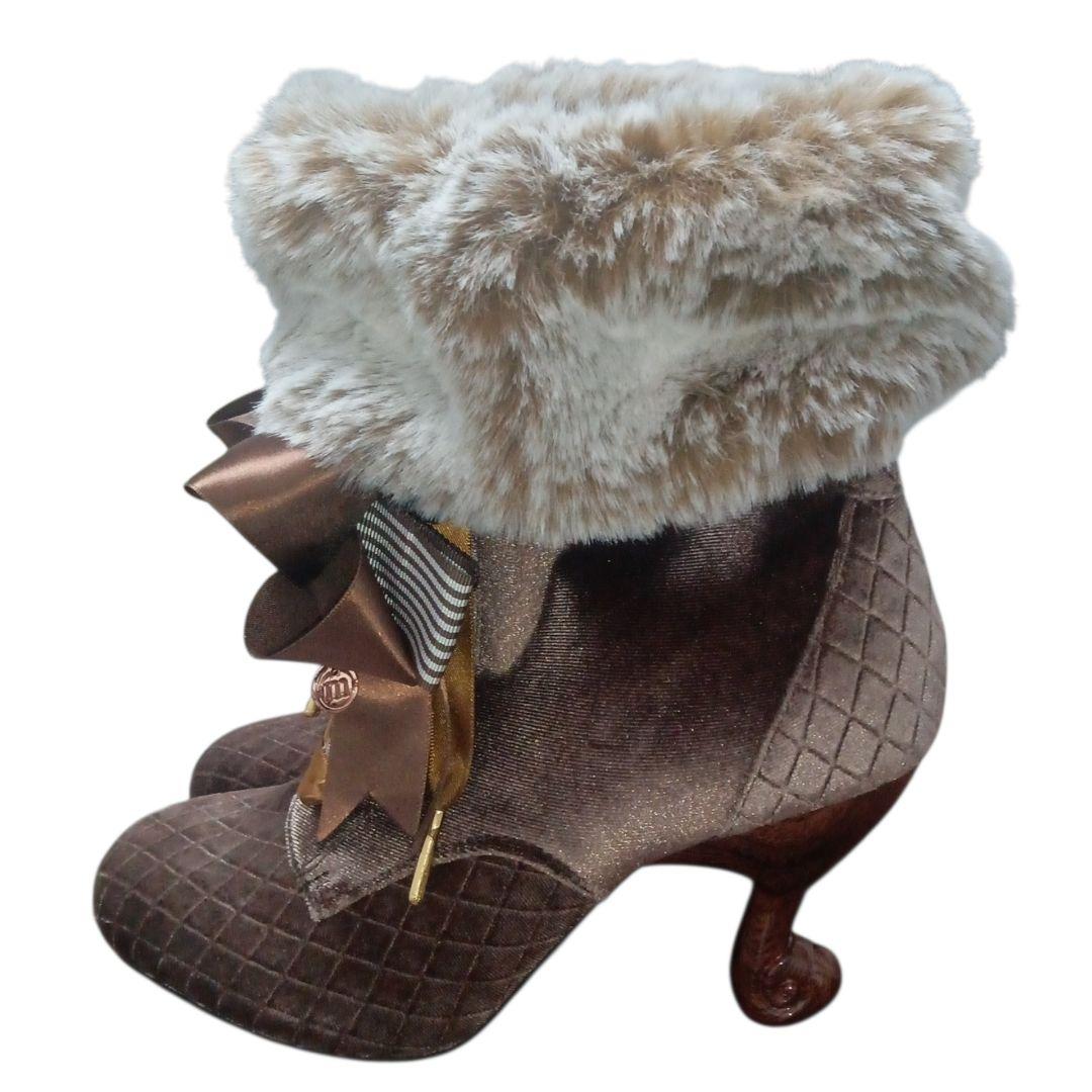 美品★完売品★mayla classic★ショートブーツ★ファー★猫脚ヒール