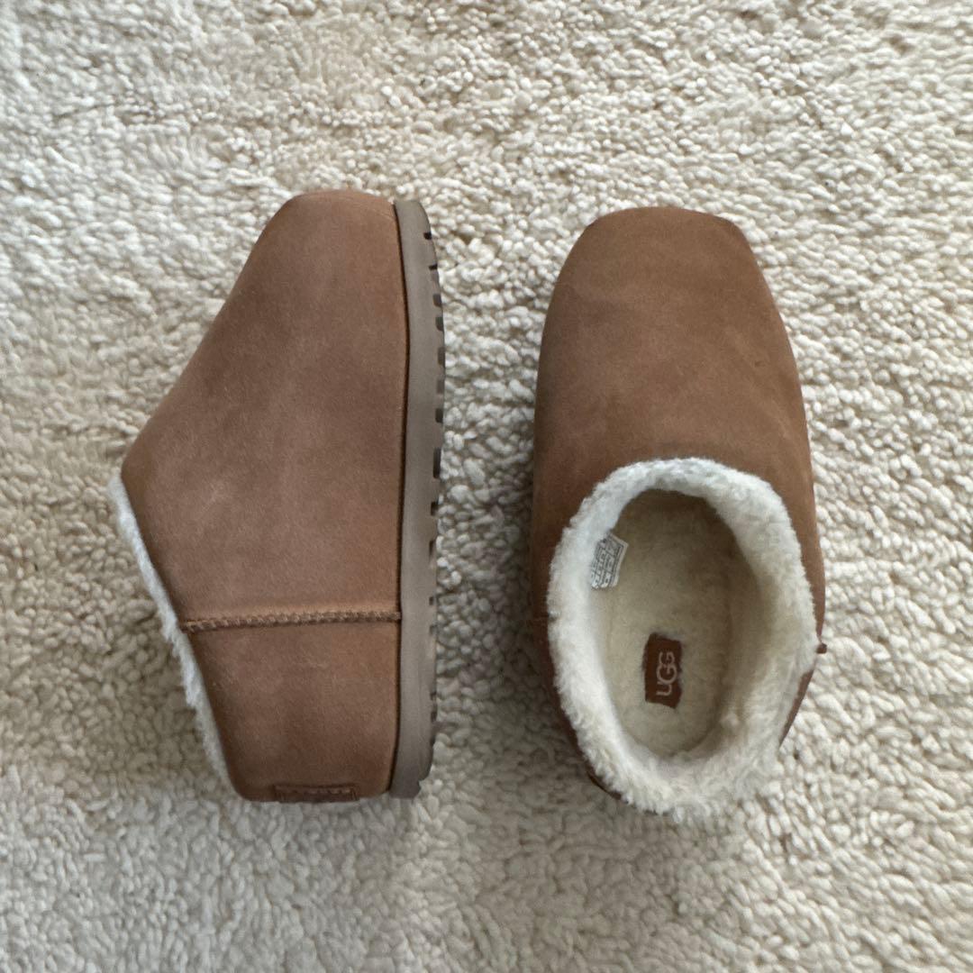 UGG W PUMPED SLIDE パンプ スライド スリッポン【25】