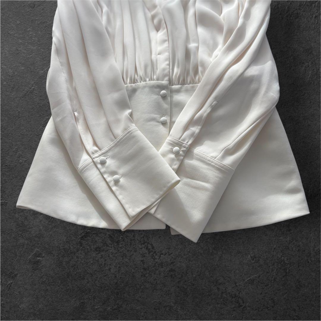 エストネーション取扱いCOLUMN コラム　ウエストマークデザインブラウス