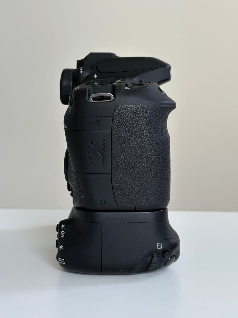 Canon EOS 80D デジタル一眼レフカメラ 本体