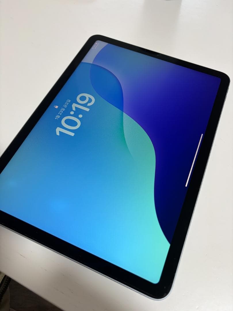 aoi美品!! Apple iPad air 4th / 64GB