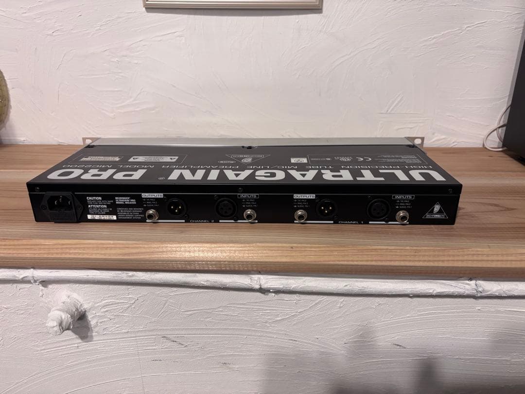 MIC2200 ステレオ 真空管マイクプリアンプ