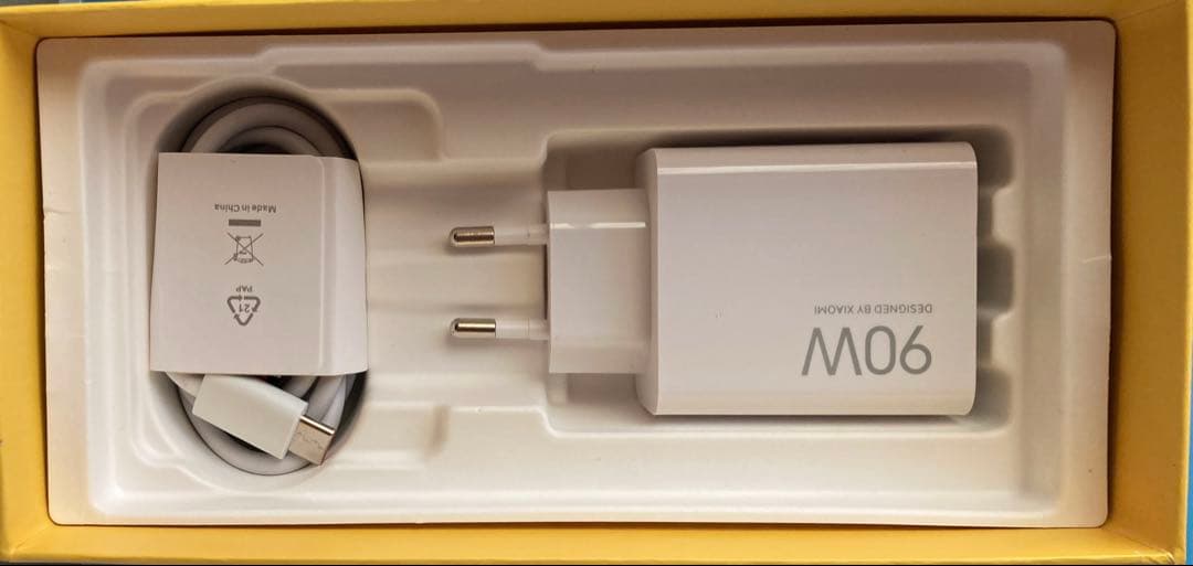 ☆値下げしました☆ POCO X7 Pro 5G 256GB ブラック/イエロー