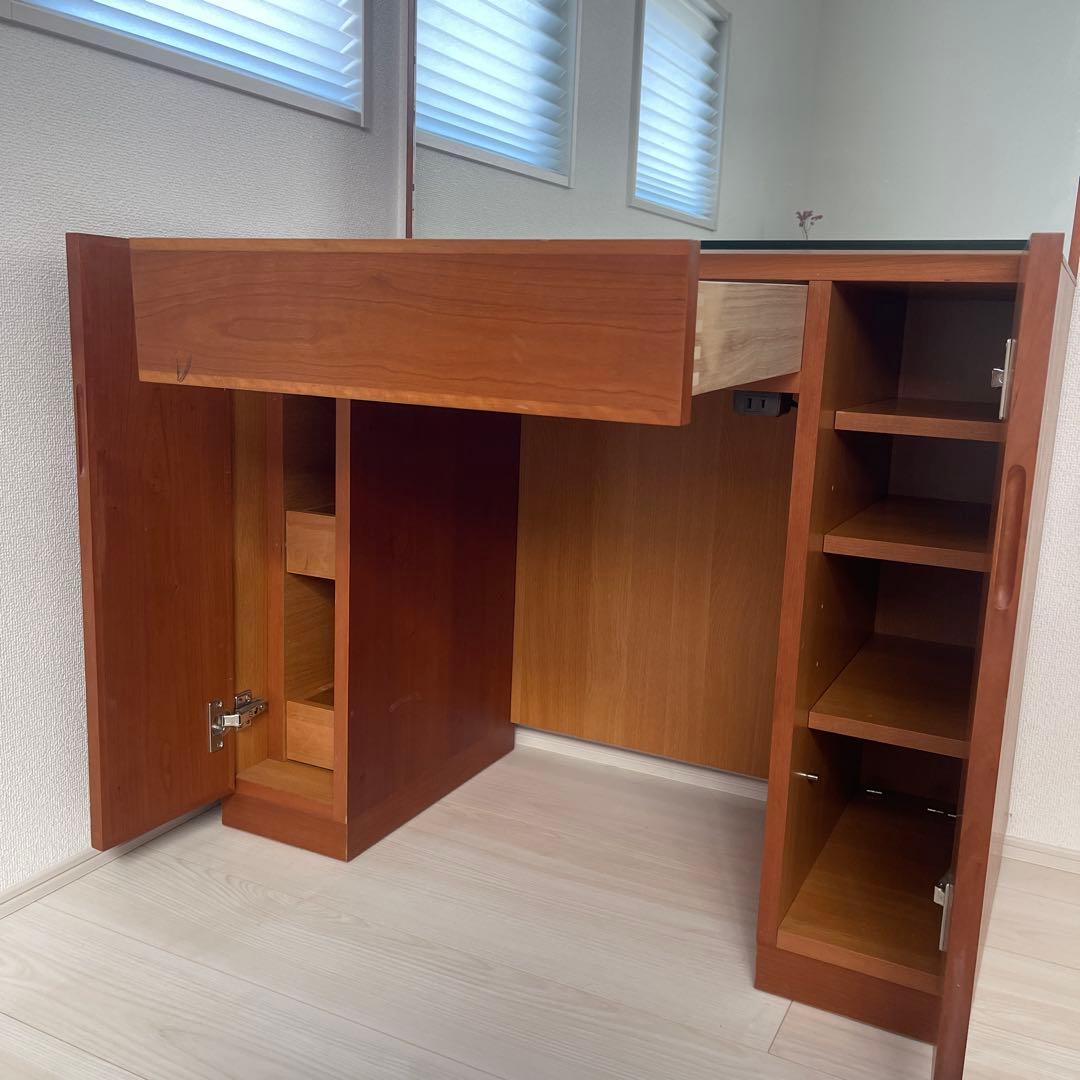 アクタスSHINEドレッサー