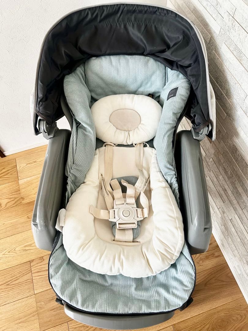 コンビ　ネムリラAUTO SWING BEDi Long スリープシェル EG