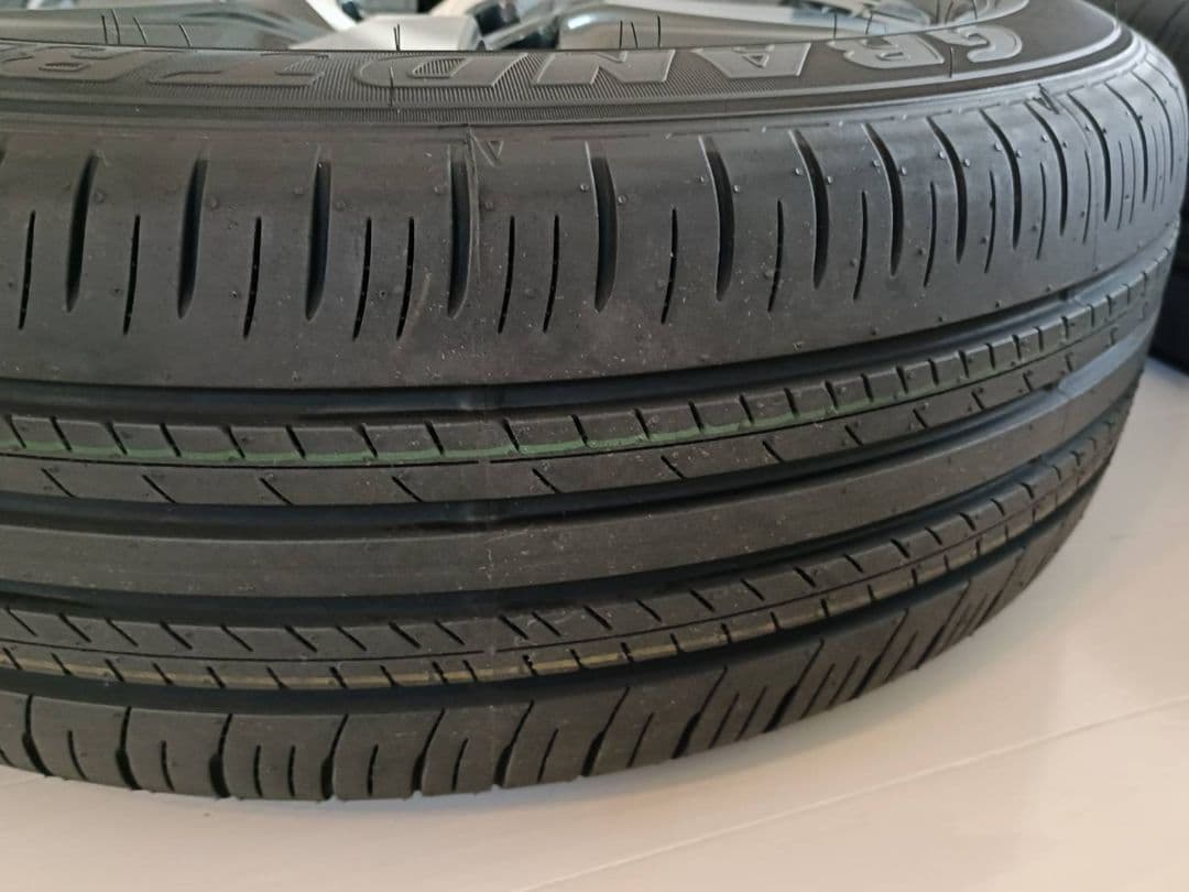 MAC　【新車外し】 トヨタ RAV4 PHV Z 純正タイヤホイール