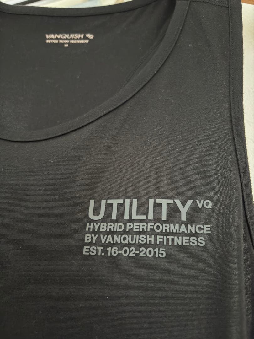 VANQUISH fitness  Mサイズ