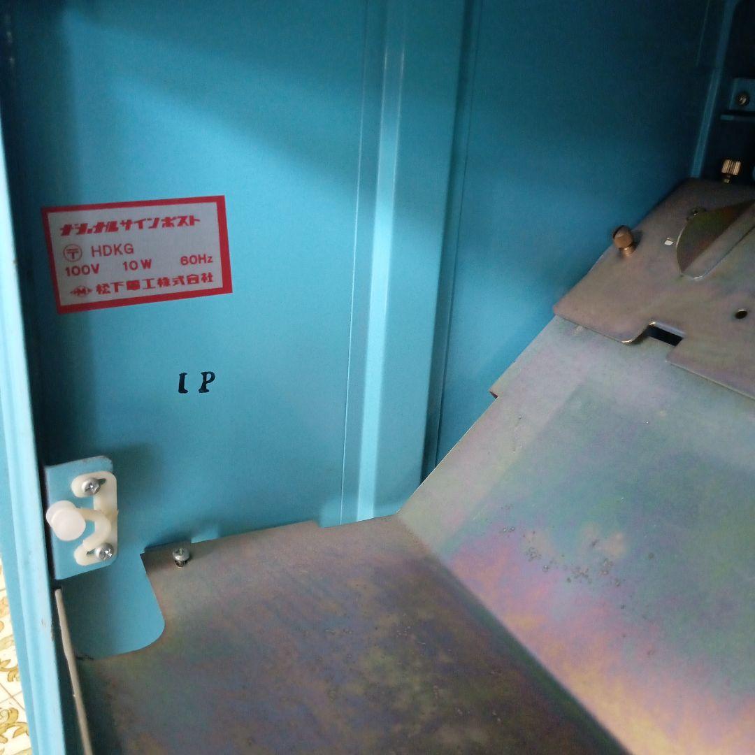 昭和レトロなサインポスト