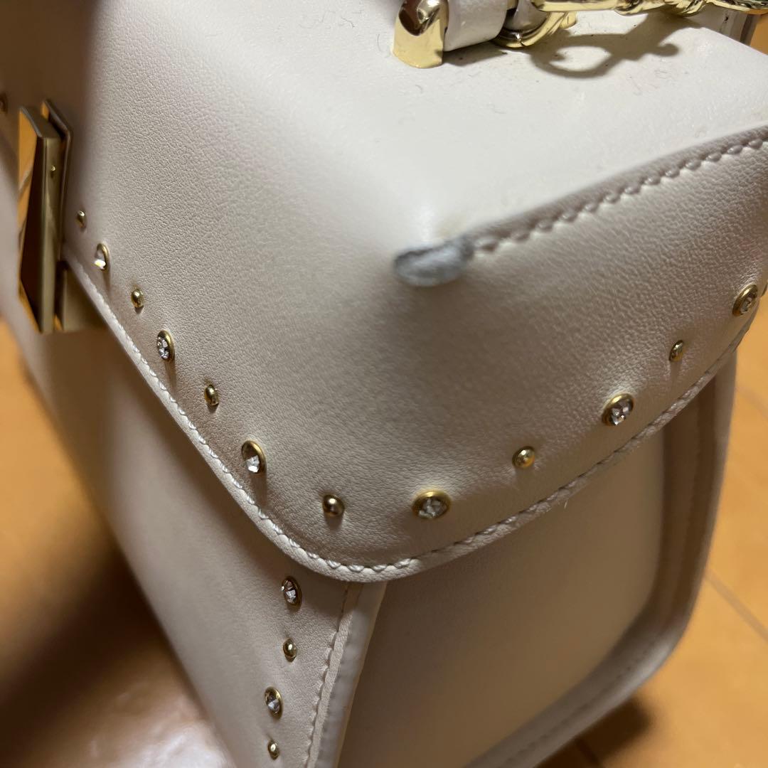 CELFORD リュタン ビジュースタッズポシェット M ホワイトセルフォード