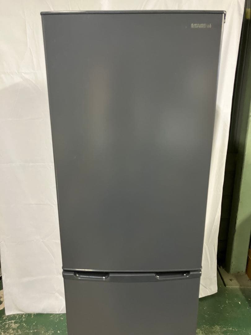 10r117 アイリスオーヤマ 162L 冷凍冷蔵庫 IRSE-16A-HA