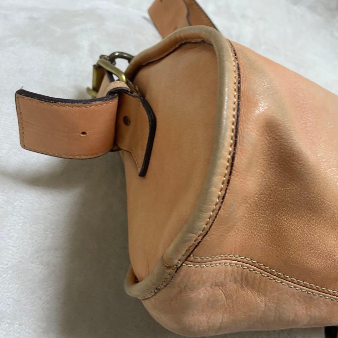 正規品　ヴィヴィアン　アコード　レザー　ショルダーバッグ　ドラム型　筒形　y2k