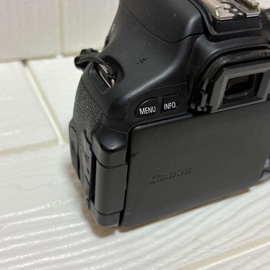 Canon キャノンEOS Kiss X5 ボディ