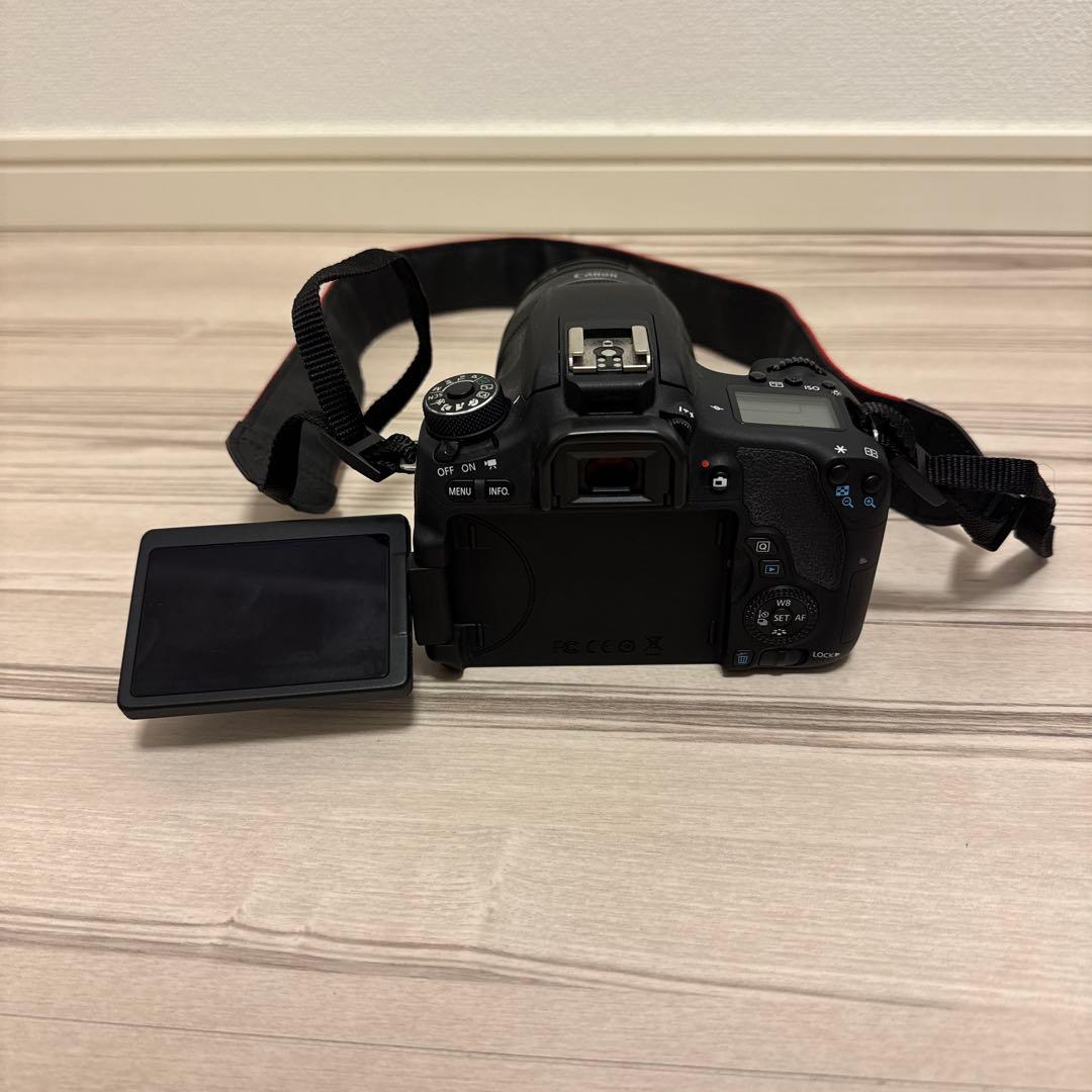 Canon EOS 8000D デジタル一眼レフカメラ