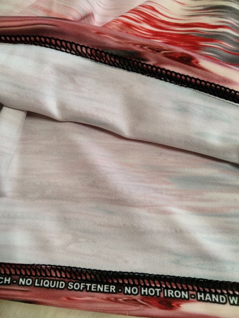 日本未発売　希少　ボウリングウェア　　　レディースMサイズ