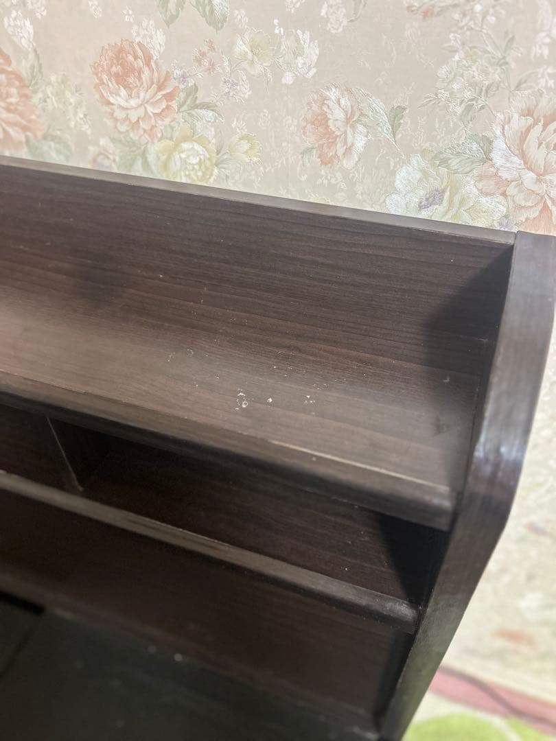 ダークブラウン シングルベッドフレーム 収納付き　ライト及び本棚付きホテルライク