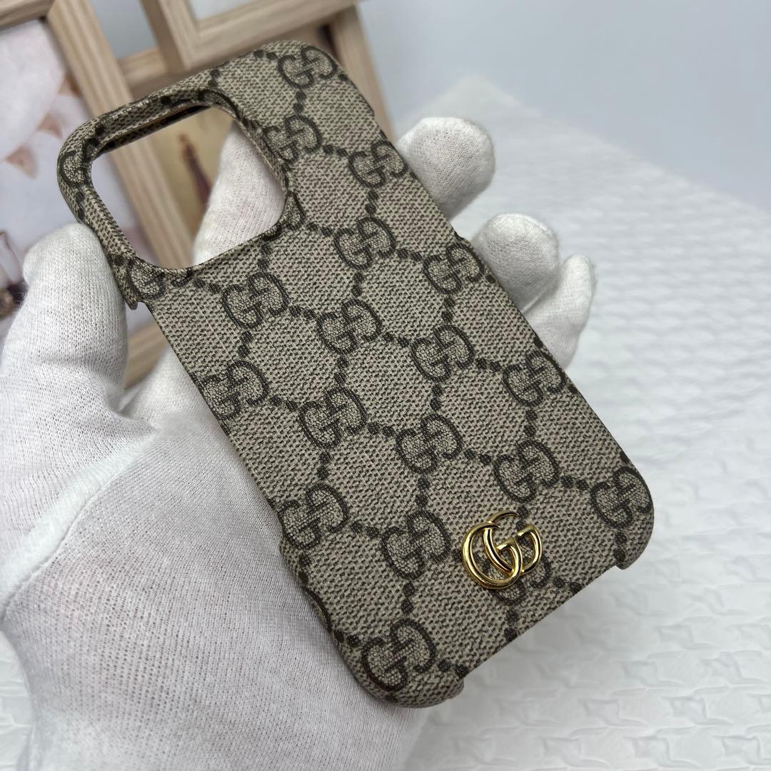 ✨ほぼ未使用✨グッチ　GGスプリーム　iPhone16Pro　スマホケース