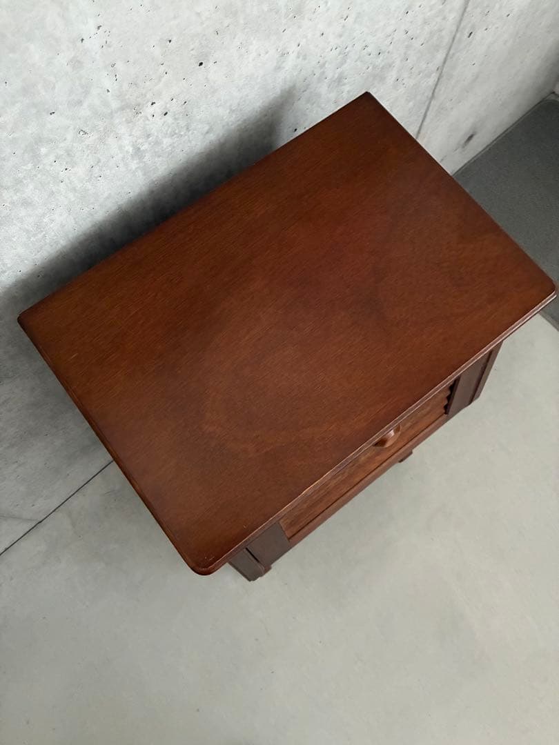 チェスト　木製ラック　ビンテージ　北欧　収納　モダン　ヴィンテージ家具