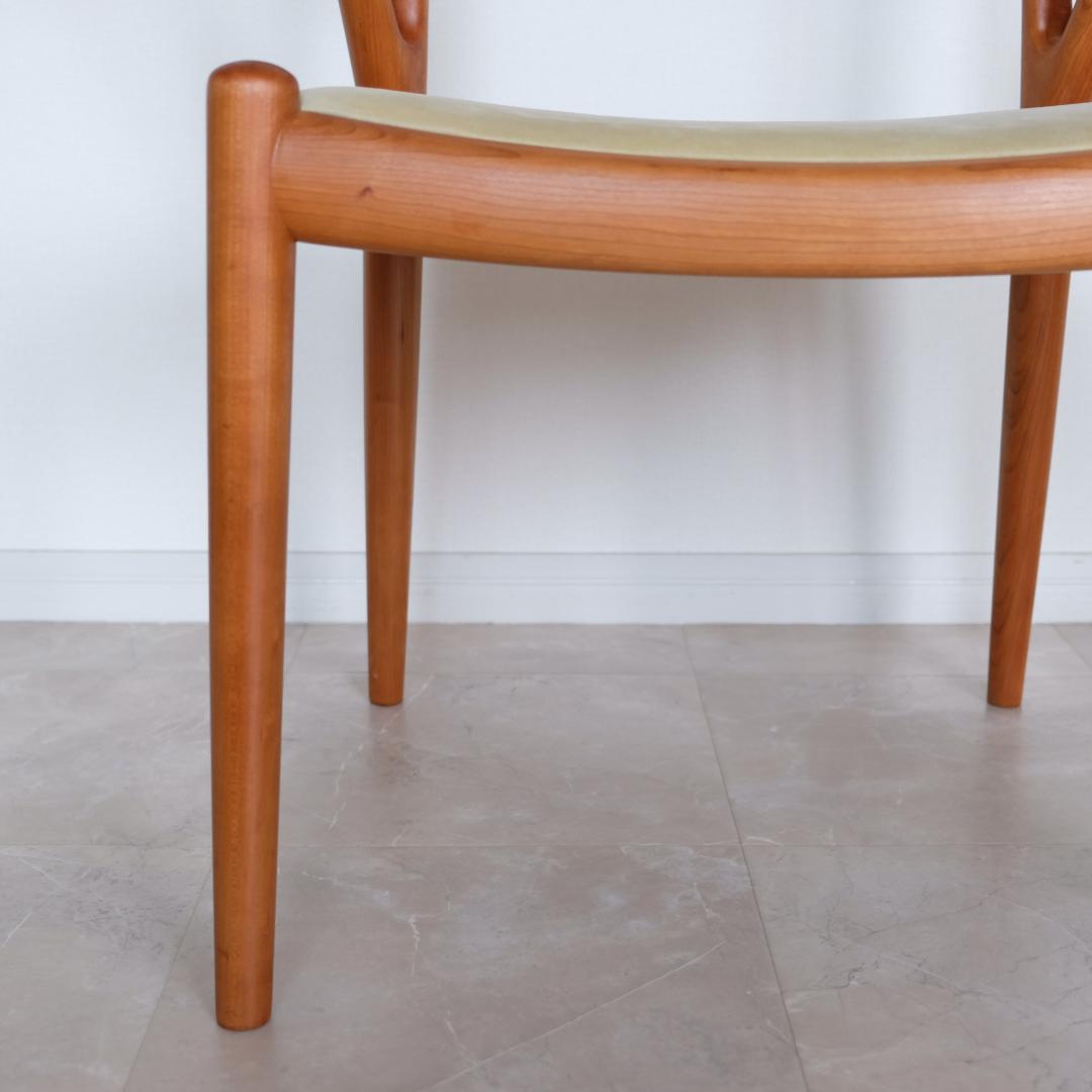 k*2様 【美品｜メンテ済み】Vチェア　家具蔵（KAGURA）　チェリー材②