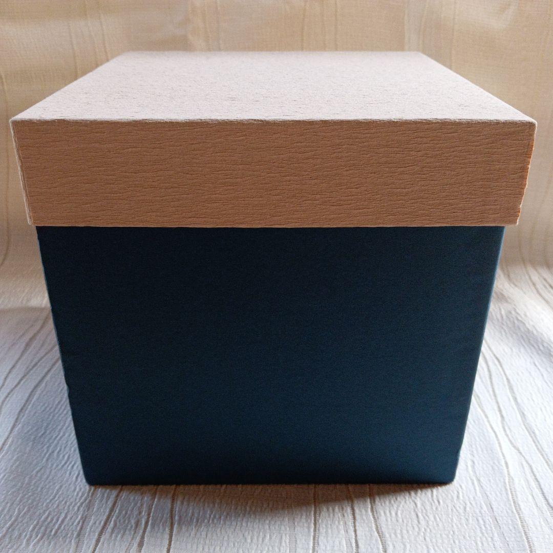 溜塗漆器・未使用・縁起良い八角形三段重箱