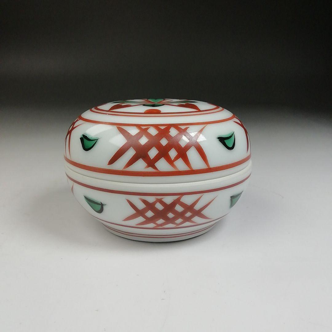 Ｗ１１　香合　『赤絵　香合』『松斎 造』　共箱　茶道具