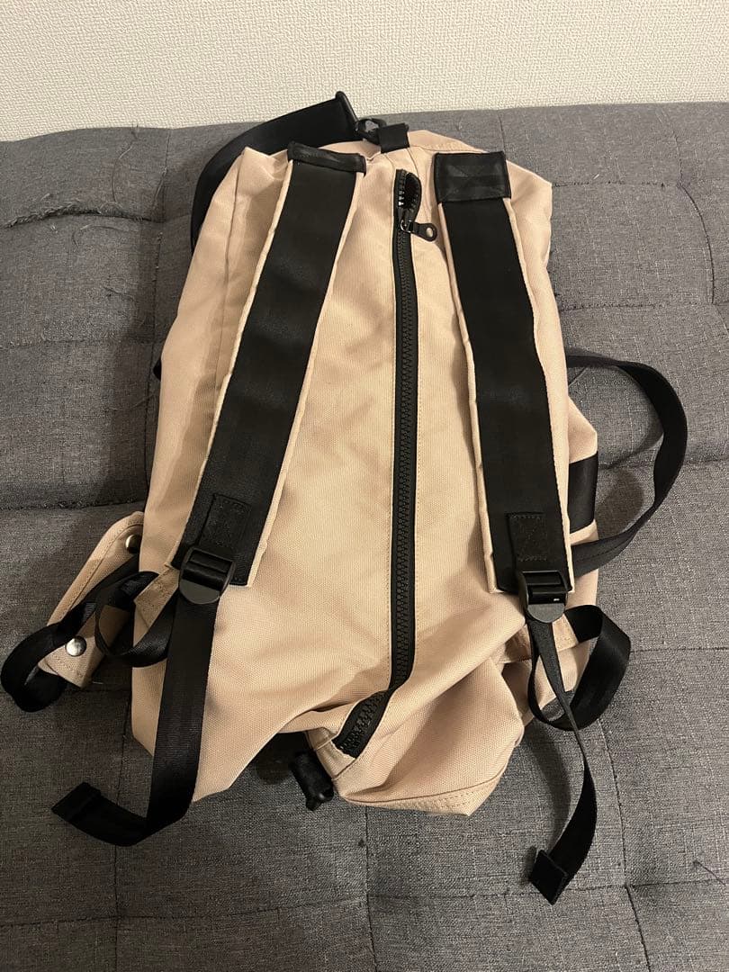 美品！AKTR バッグ　ベージュ