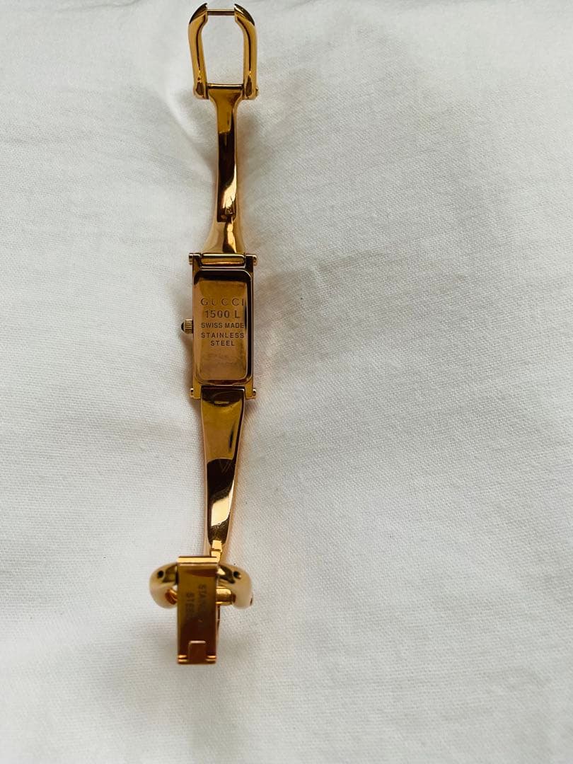 GUCCI グッチ　ゴールド　腕時計　文字盤シェル　1500L