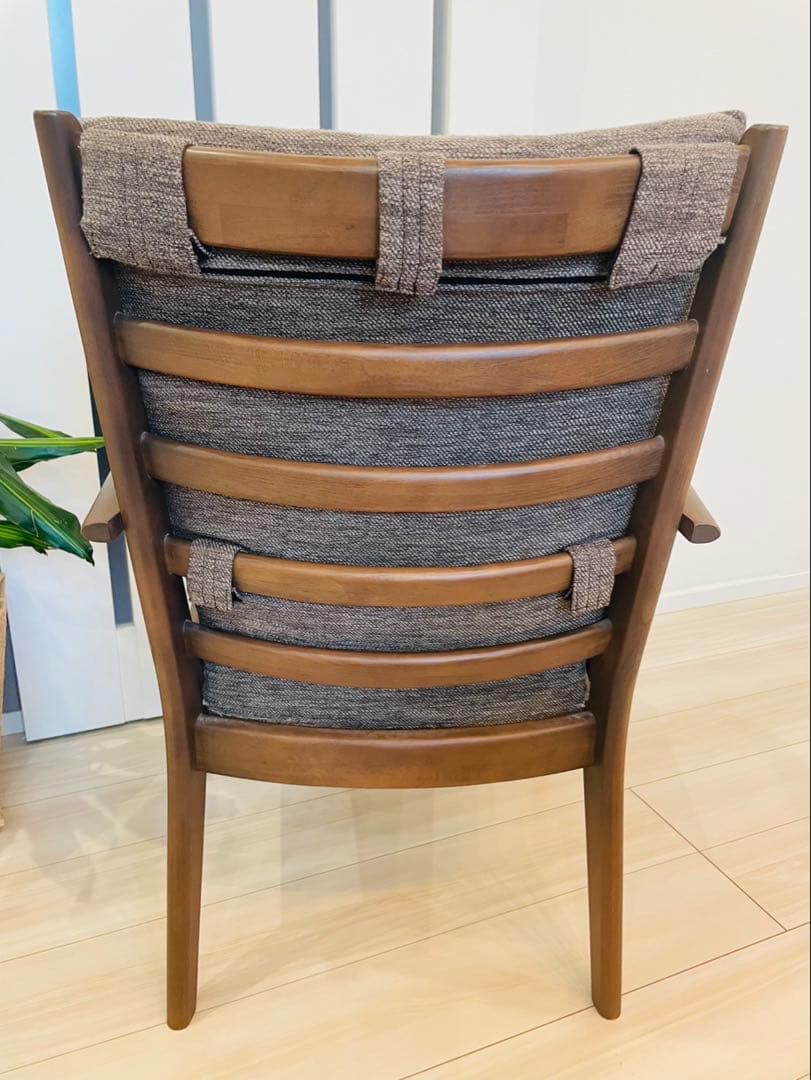 ニトリ Nコレクション C-27M 肘付き　ダイニングチェア