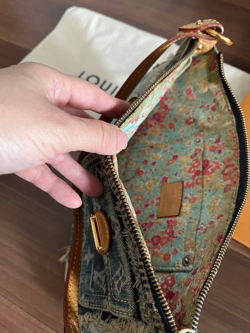 ルイヴィトン　パウチィ　デニム　バッグ