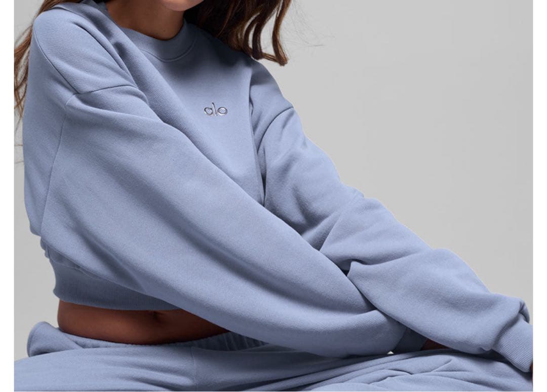 【新品未使用】 alo yoga 裏起毛 スウェット